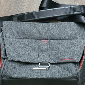 Peak Design 13 inch Messenger Bag